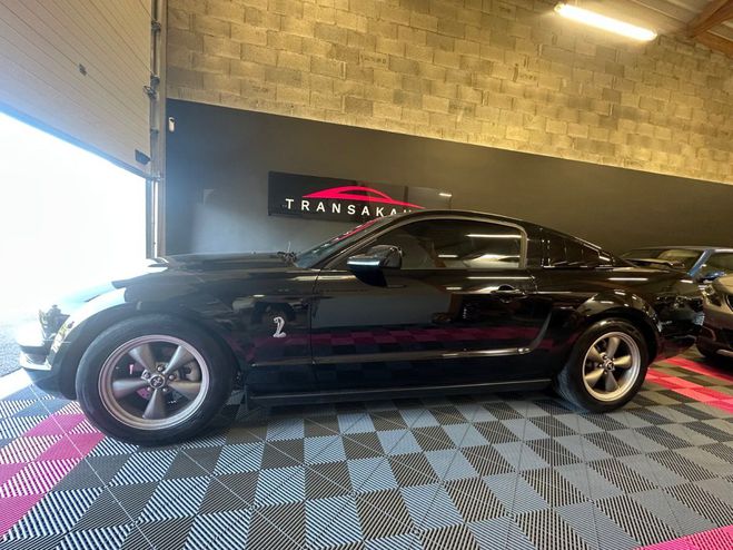 Ford Mustang V Coup V6 4.0 214ch Boite Automatique - Noir de 2005