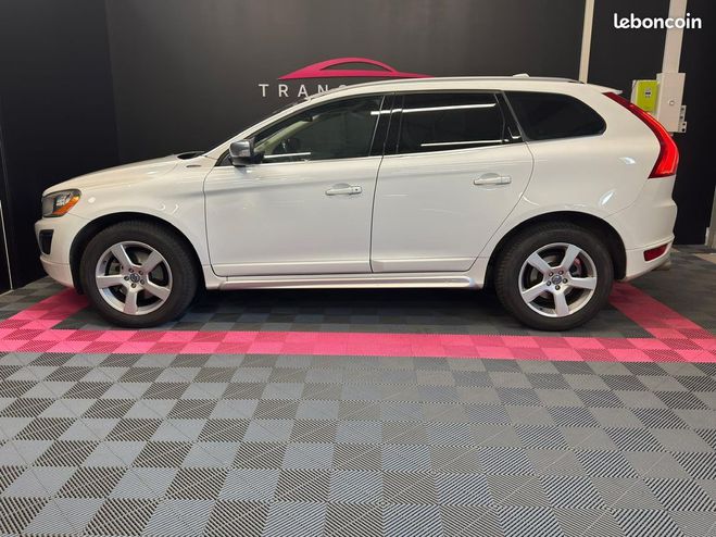 Volvo XC60 5 Cylindres 163ch D3 R-Design Geartronic Blanc de 2012
