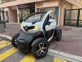  Voir détails -Renault Twizy Intens Blanc 45 W à Nice (06)
