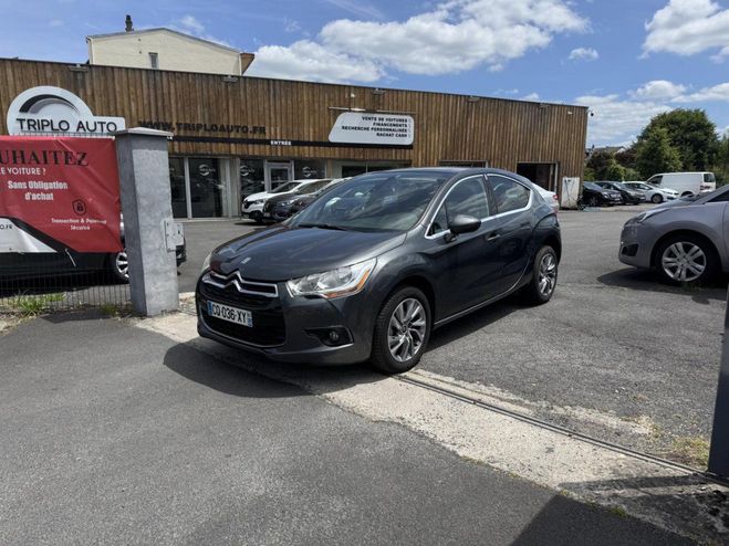 Citroen DS 4 DS4 1.6 e-HDi FAP - 115 So Chic Gps    GRIS FONCE de 2013