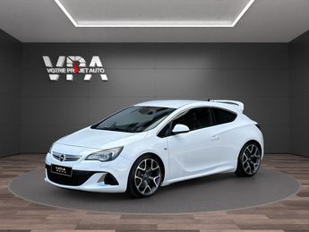  Voir détails -Opel Astra GTC OPC  280ch Recaro cuir Navi Bi-Xno à Eysines (33)