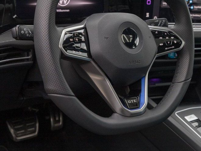 Volkswagen Golf GTE eHybrid  PANO Matrix LED Camra Gris de 2022