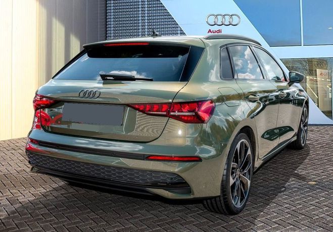 Audi A3 Sportback 35 TFSI Mild Hybrid 150 S tron VERT DISTRICT de 2024