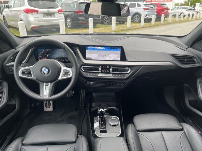 BMW Serie 1 F40 120d xDrive 190 ch BVA8 Noir Saphire de 2023