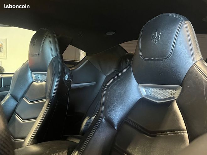 Maserati Gran Turismo 4.7l Noir de 2013