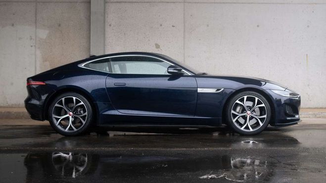 Jaguar F-Type P300 R-DYNAMIC Bleu Mtallis de 