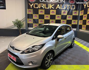  Voir détails -Ford Fiesta 1.25i 82cv Trend à Saint-tienne (42)