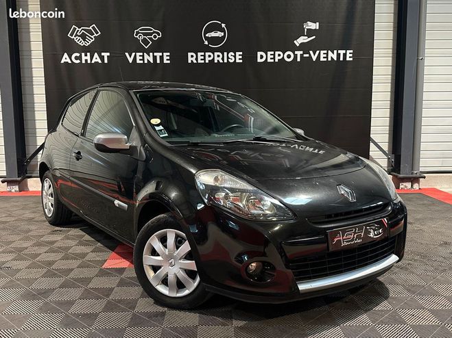 Renault Clio 3 III 1.5 dCi 85cv ? Srie 20th Noir de 2010