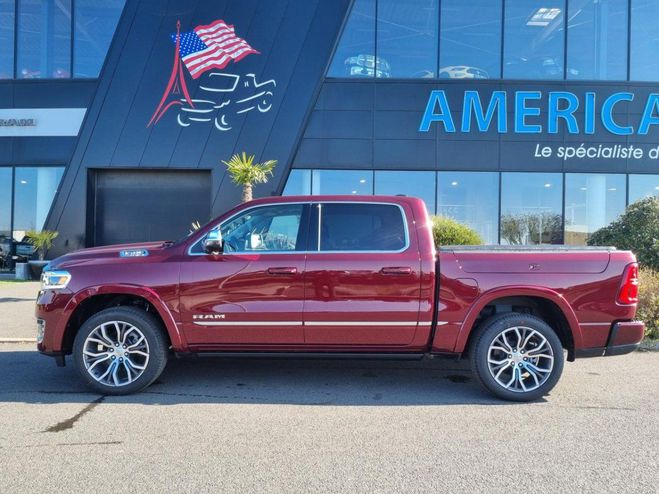 Dodge Ram 1500 CREW TUNGSTEN AIR RAMBOX HAYON MULT Rouge de 2025