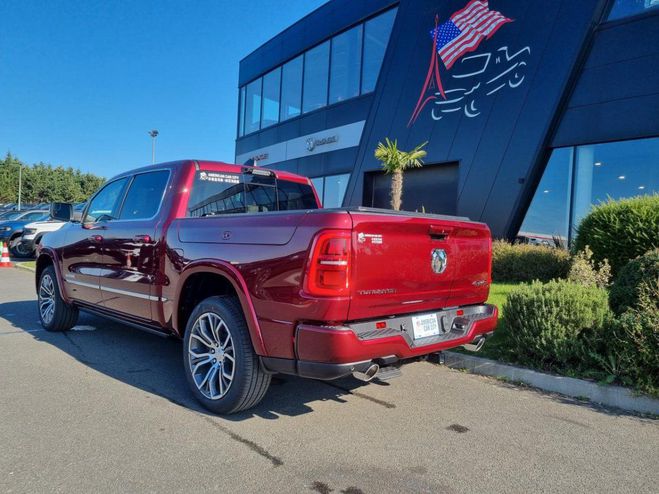 Dodge Ram 1500 CREW TUNGSTEN AIR RAMBOX HAYON MULT Rouge de 2025
