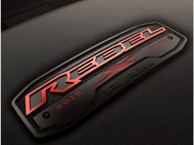 Dodge Ram 1500 CREW CAB REBEL X EDITION 2025 Gris de 2025