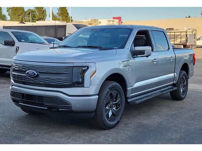 Ford F150 Lightning Lariat Extended-Range Gris clair de 2023