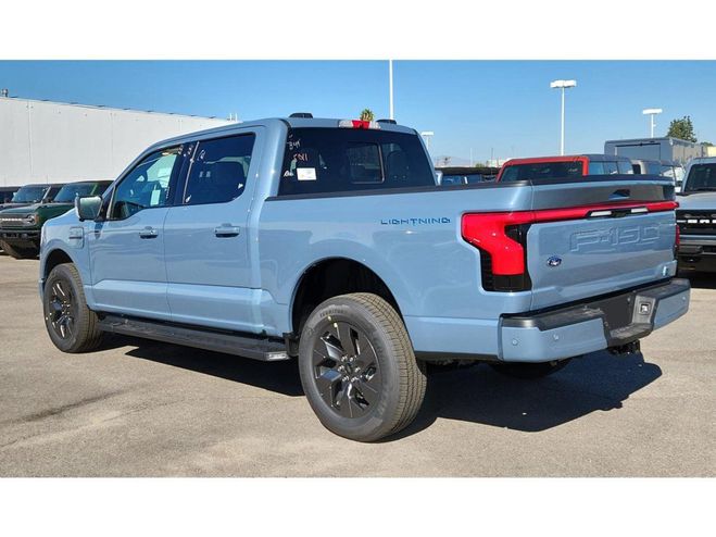 Ford F150 Lightning Lariat Standard-Range Bleu clair de 2023
