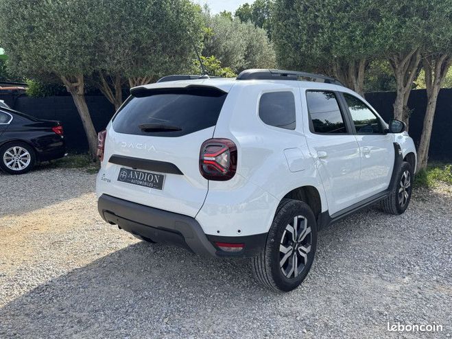 Dacia Duster 1.0 ECO-G 100CH JOURNEY 4X2 Blanc de 2024