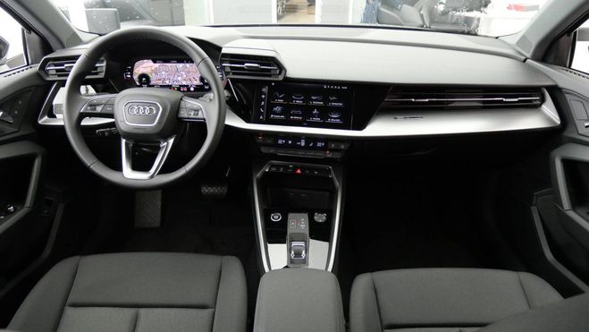 Audi A3 Sportback 40 TFSIe 204 S tronic 6 Busine NOIR MYTHIC METALLISE de 