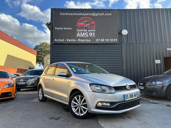 Volkswagen Polo V 1.4 TDI 75 BlueMotion Technology Loung GRIS de 2015