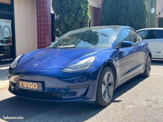 Tesla Model 3 STANDARD RANGE PLUS (SR+) 325 CH Bleu de 2021