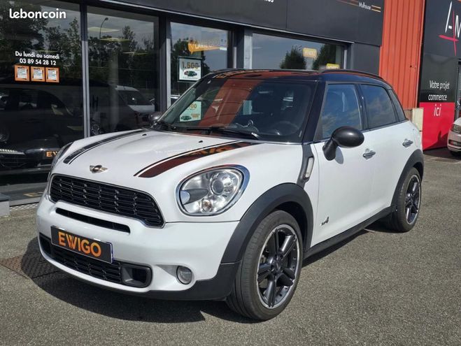Mini Countryman 2.0 SD 143ch COOPER ALL4 Blanc de 2011