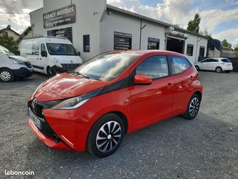  Voir détails -Toyota Aygo X RED 36980KMS ETAT IRREPROCHABLE ENTIER à Michery (89)