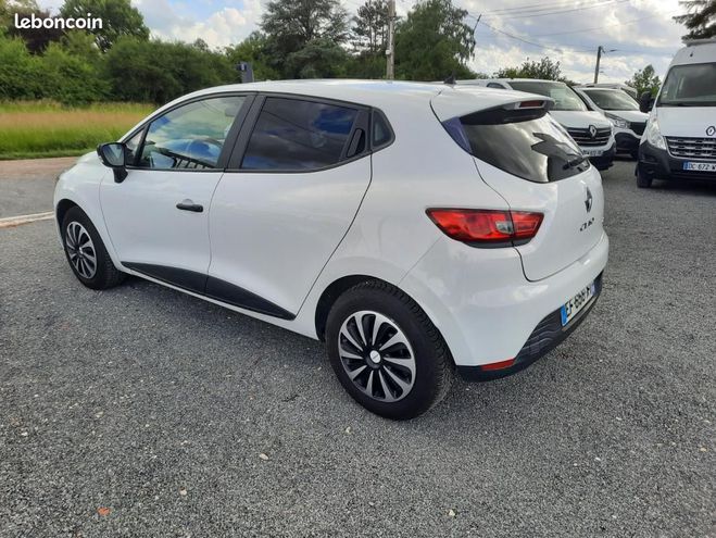 Renault Clio IV Business Eco2 207125KMS KIT DISTRIBUT Blanc de 2016