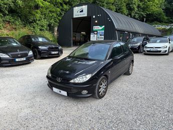  Voir détails -Peugeot 206 1.6 HDi 110cv Griffe à Sathonay-Camp (69)