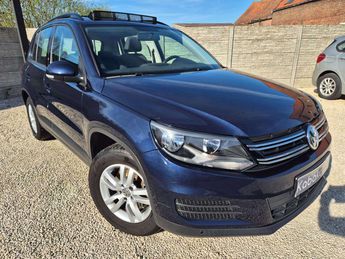  Voir détails -Volkswagen Tiguan 1.4 TSI Trend-- FULL CARNET-GPS-CLIM-GAR à Cuesmes (70)