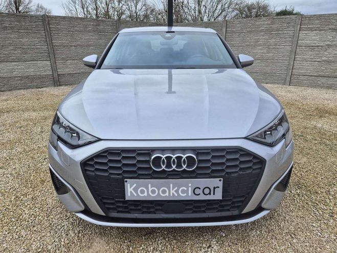 Audi A3 Sportback 40 TFSI -13.000 KM--ETAT NEUF- Gris Mtallis de 