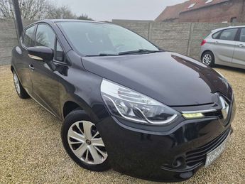  Voir détails -Renault Clio 1.2i Authentique--CRUISE--CLIM-USB-GARAN à Cuesmes (70)