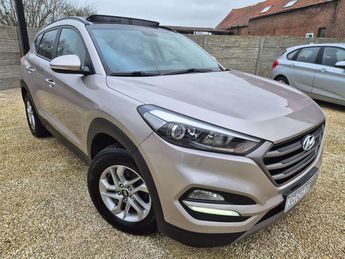  Voir détails -Hyundai Tucson 1.7 CRDi 2WD Premium-- CARNET--GPS-USB-G à Cuesmes (70)