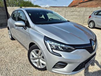  Voir détails -Renault Clio 1.0 TCe Intens-- 44.000 KM--CARPLAY--GAR à Cuesmes (70)