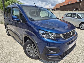  Voir détails -Peugeot Rifter 1.5 BlueHDi Active--FULL CARNET-CARPLAY- à Cuesmes (70)