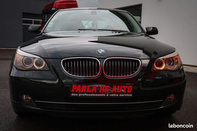 BMW Serie 5 530xd E60 facelift 235ch bote automatiq Noir de 2007