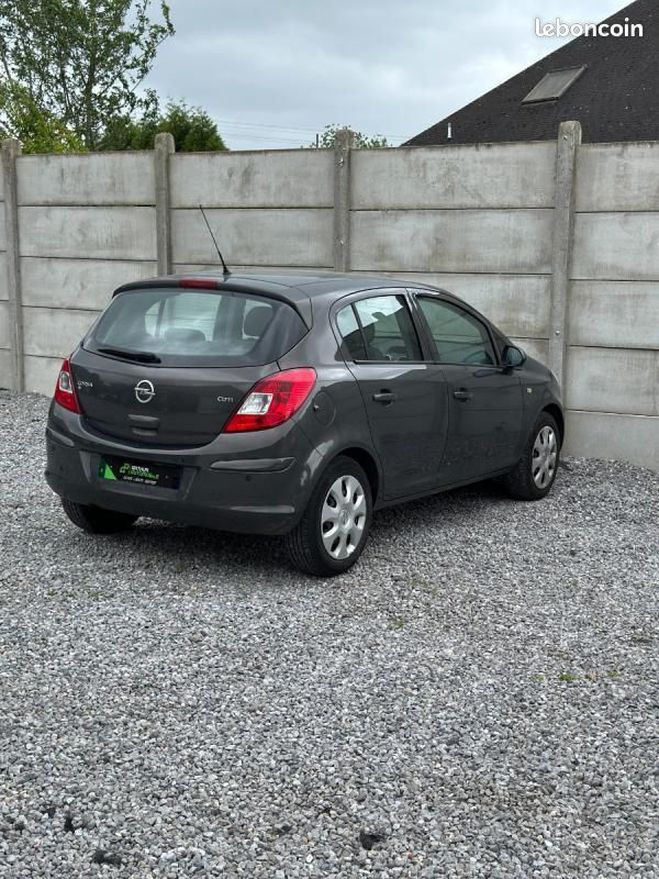Opel Corsa CDTI Gris de 2014