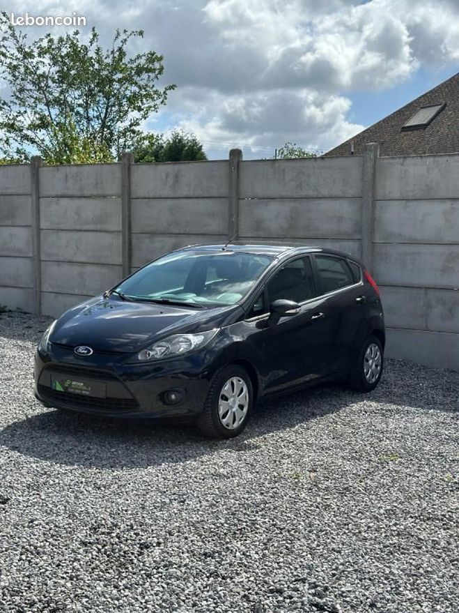 Ford Fiesta Eco TDCI 1ER MAIN Noir de 2011