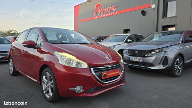 Peugeot 208 1.2 82ch BVM5 Allure Rouge de 2015