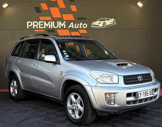 Toyota RAV 4 2.0 D4D 116 cv 4wd 4x4 4 roues motrices  Argent Mtallis de 2003