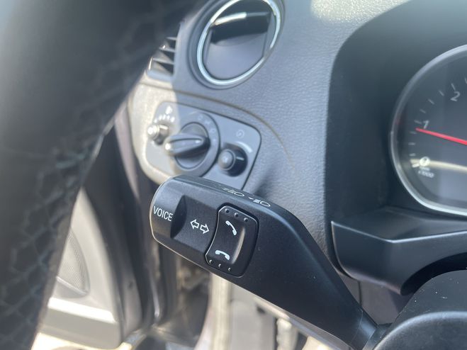 Ford S Max 2.0 TDCI 140CH DPF TREND 7 PLACES GRIS  de 2008