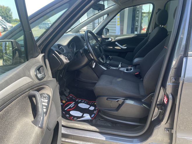 Ford S Max 2.0 TDCI 140CH DPF TREND 7 PLACES GRIS  de 2008