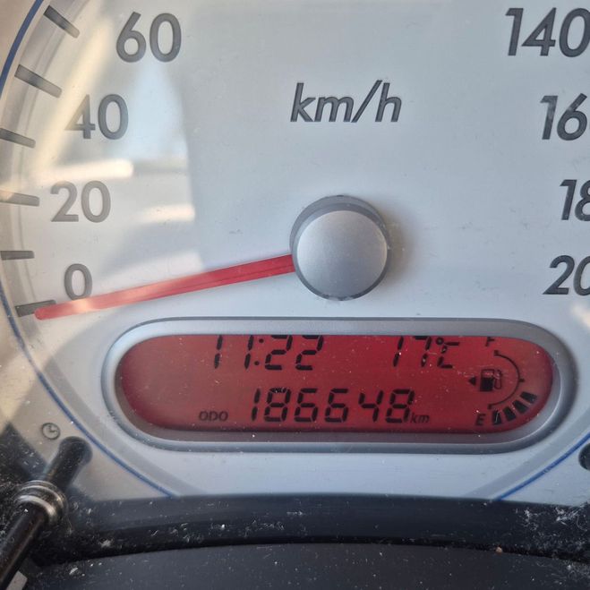 Suzuki Splash 1.0 VVT 65 GL PACK CHANE DISTRIBUTION R Gris fonc de 2009