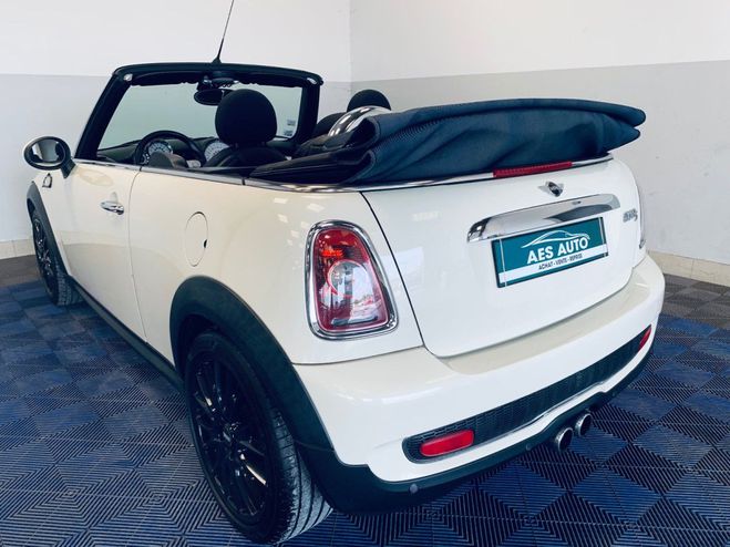 Mini Cabrio CABRIOLET R57 1.6i - 175 Cooper S Blanc de 2009