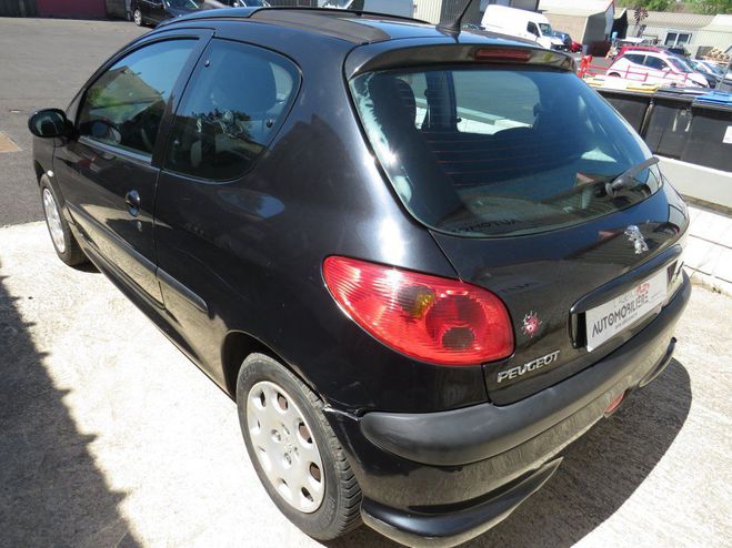 Peugeot 206 1.4 i 75cv Noir de 2004
