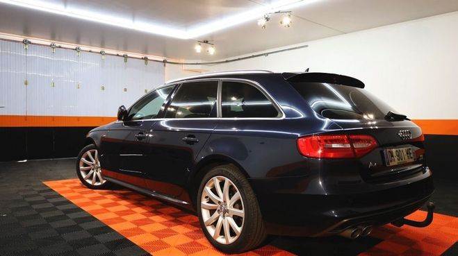 Audi A4 Avant 2.0 TDI 190CH CLEAN DIESEL DPF S L Bleu C de 2015