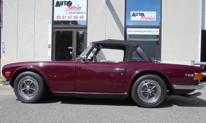 Triumph TR6 PI BORDEAUX de 1969