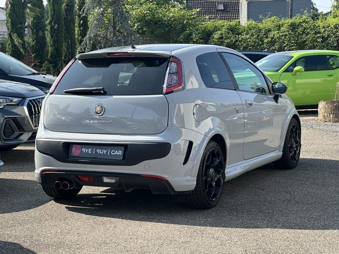 Fiat Punto Evo 1.4 MultiAir 180 Abarth Super Sport  GRIS CLAIR de 2012