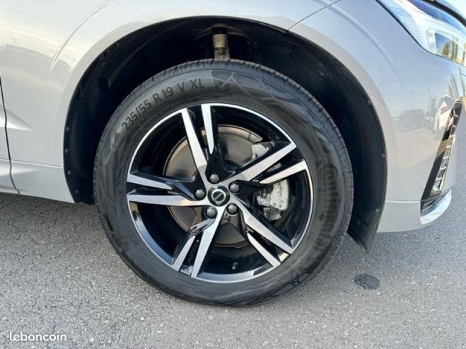 Volvo XC60 B5 AdBlue AWD 235ch R-Design Geartronic Gris de 2022