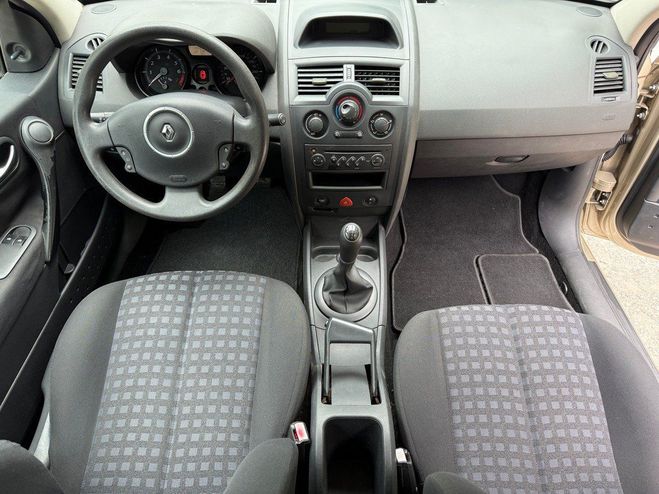 Renault Megane II Coup 1.4i 98cv Crit'air 2 Beige de 2006