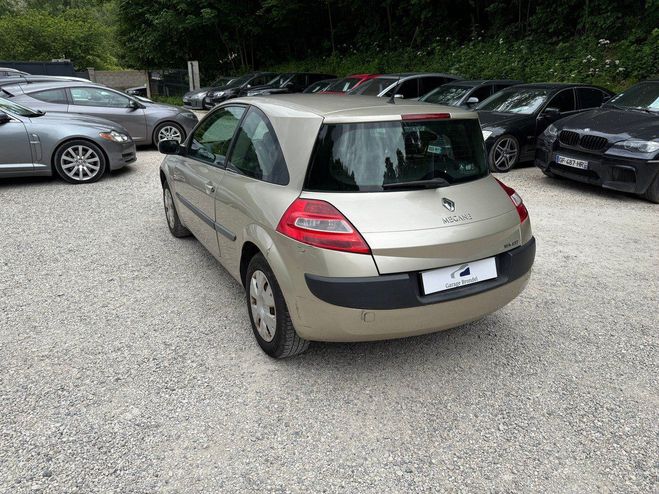 Renault Megane II Coup 1.4i 98cv Crit'air 2 Beige de 2006