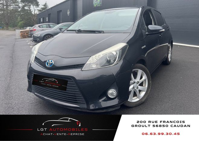 Toyota Yaris 1.5 VVTi 16V HSD Hybrid 100h E-CVT 75 cv NOIR de 2012
