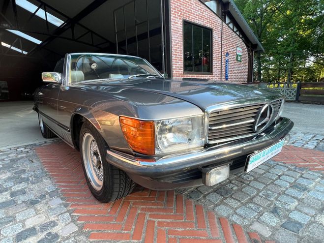 Mercedes 280 SL remise a niveau tres bon etat  de 1982