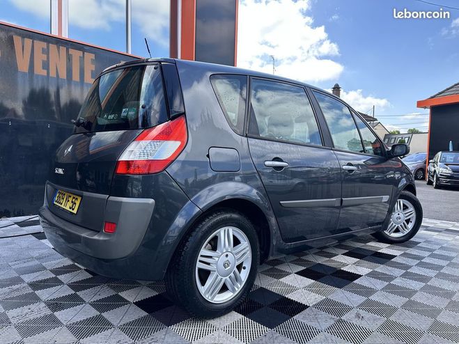 Renault Scenic II 1.9 DCI 130CH FAP DYNAMIQUE Gris de 2006